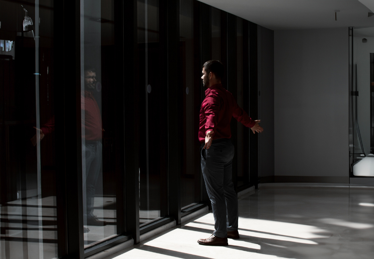 Диктатура компетентности: почему завод подчиняется практикам инженерам, а не начальникам