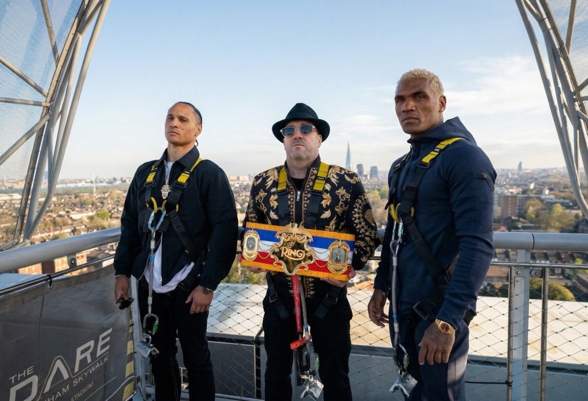 Реджис Прогрейс и Конор Бенн