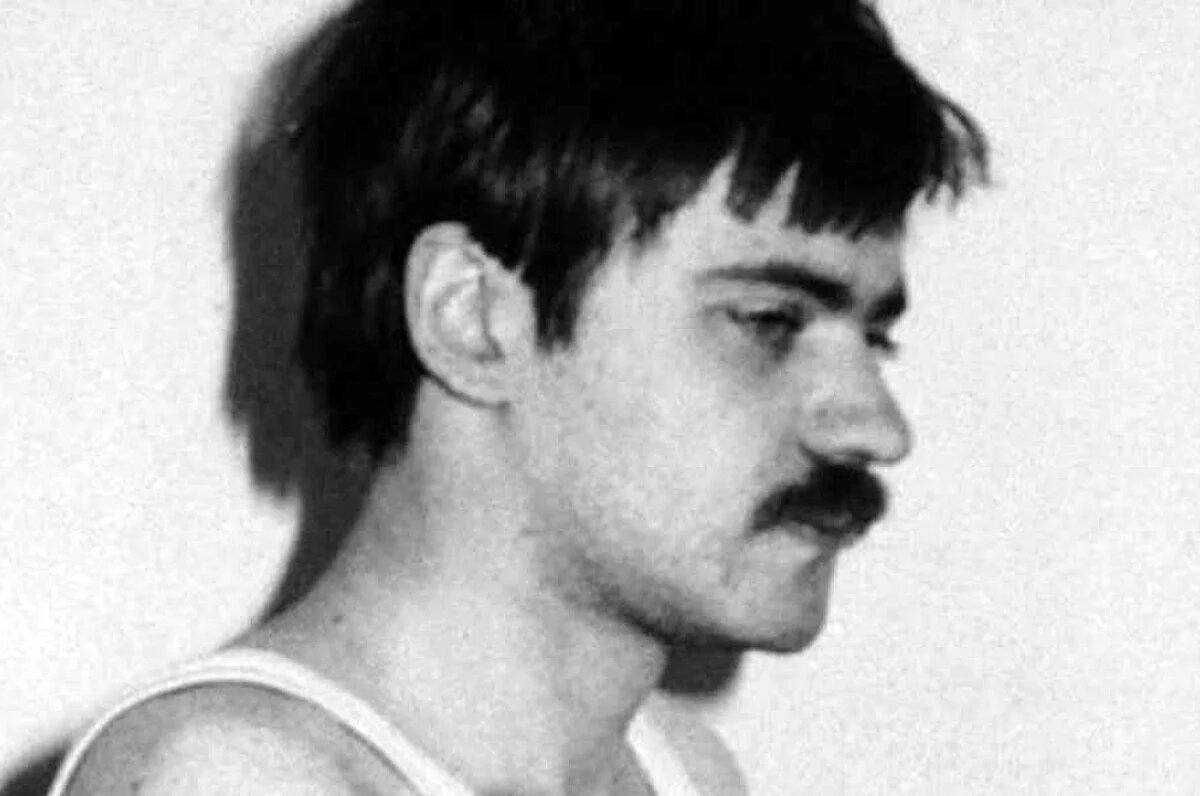    Мариуш Трынкевич.