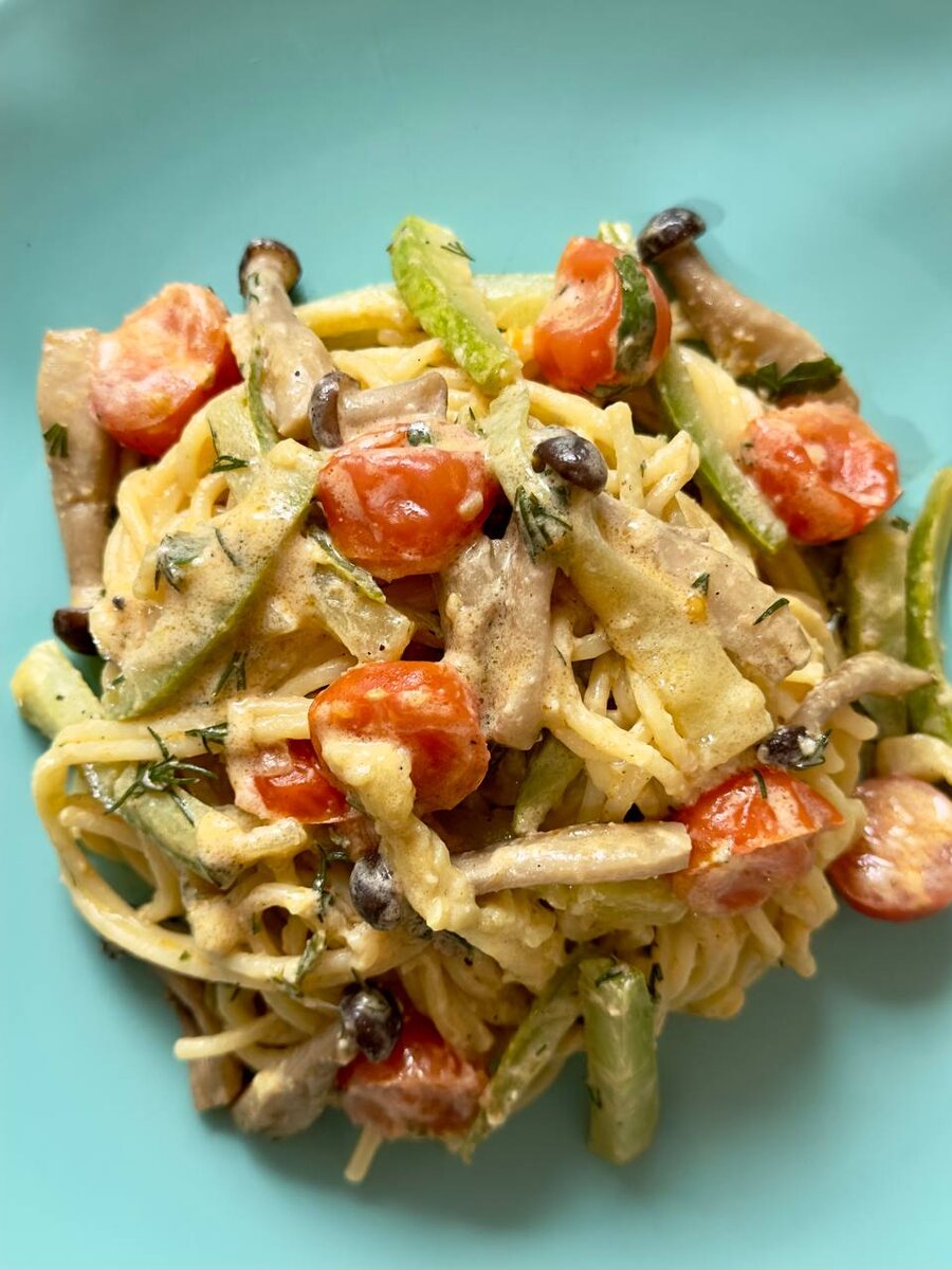 Овощная паста на кокосовом молоке