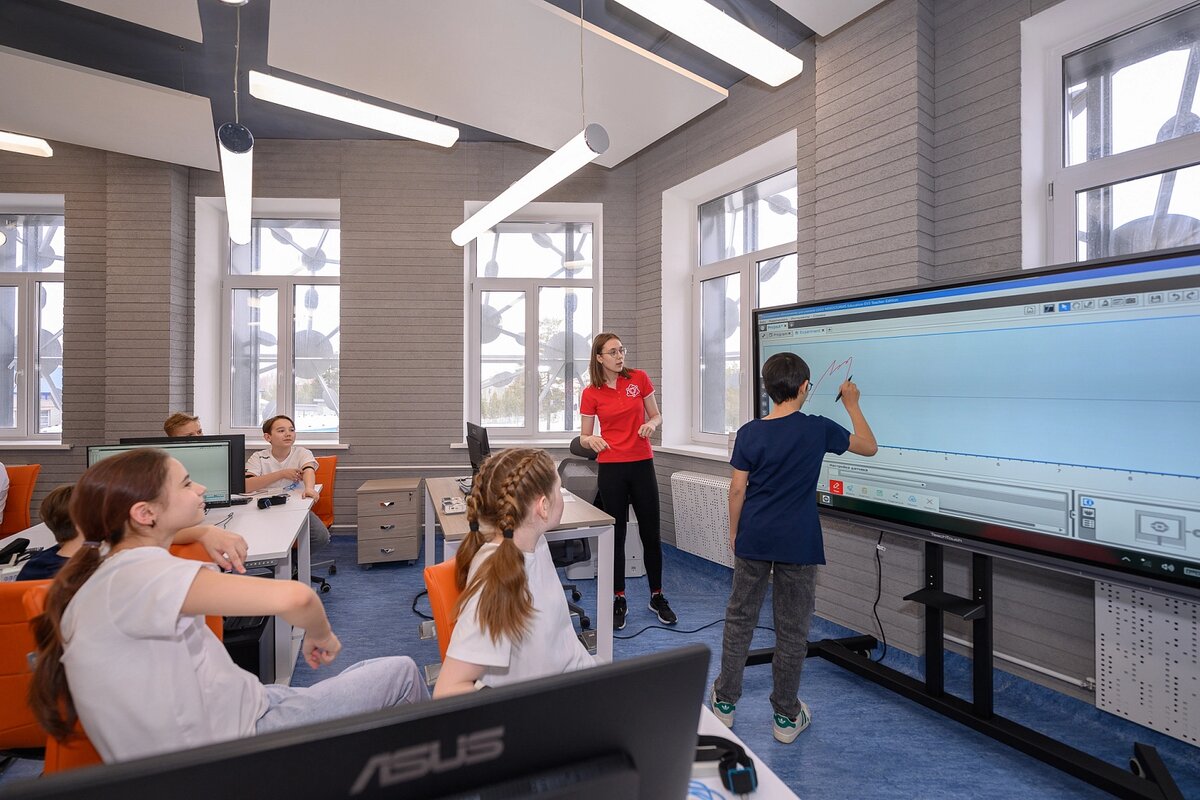 "Кванториум" в Ноябрьске (ЯНАО)