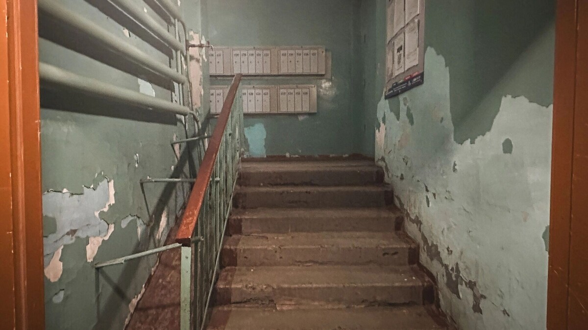    УК обязана содержать дома в хорошем состоянии   1MI