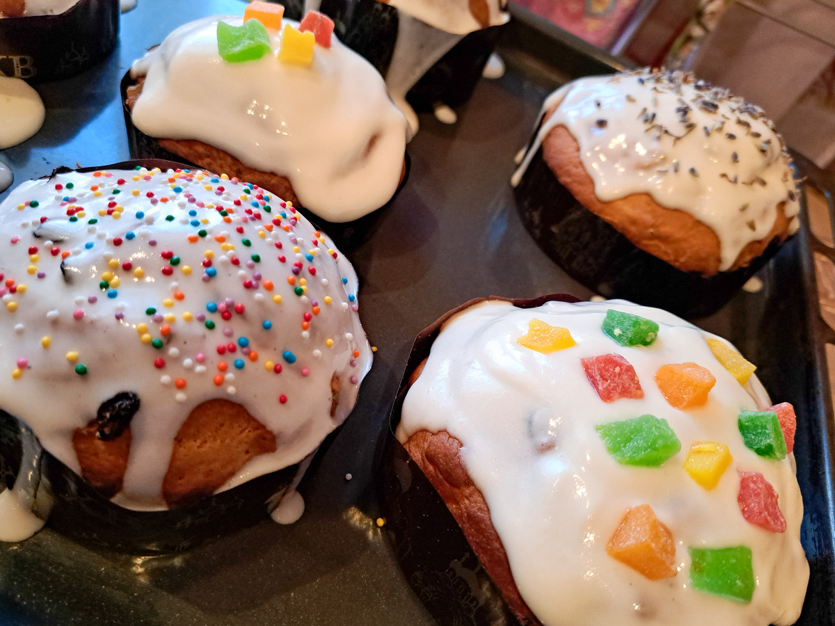 Застолье становится важнее посещения церкви.  Фото: Фото: ФедералПресс / Вера Романескул