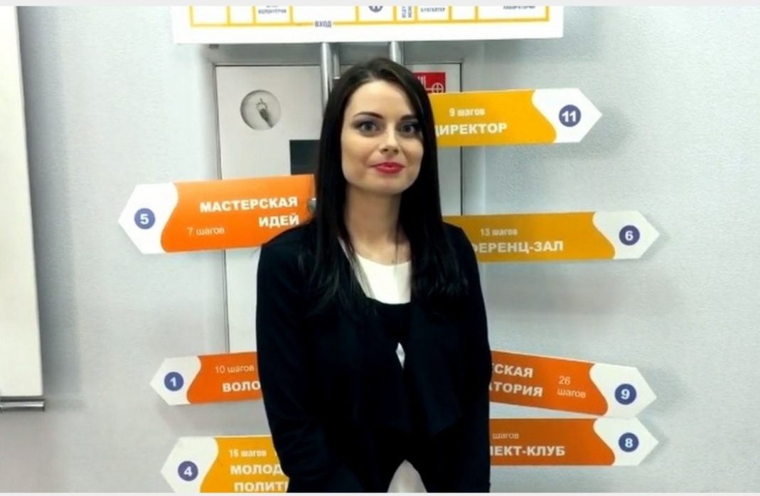 Анна Азовская. Www.mk.ru