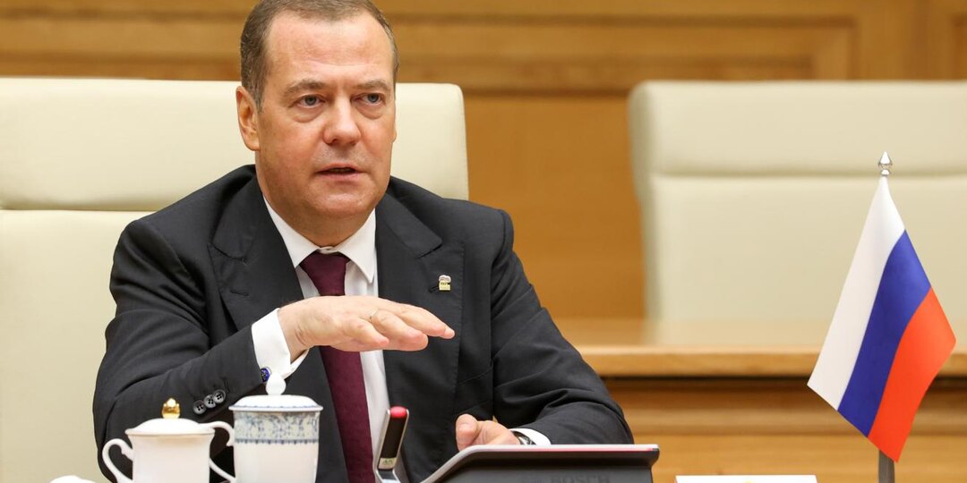 ДМИТРИЙ МЕДВЕДЕВ: НОВЫЙ ПАКЕТ ЗАКОНОПРОЕКТОВ ПО МИГРАНТАМ ГОТОВ. ЧЕГО ЖДАТЬ РАБОТОДАТЕЛЯМ?