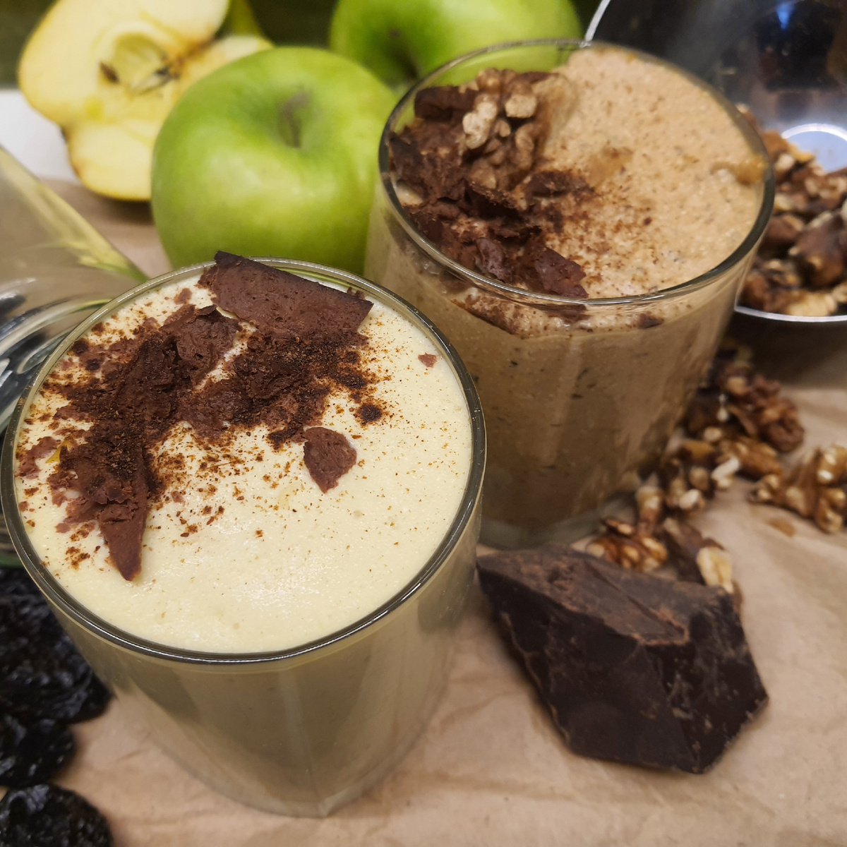 С зелёным яблоком/грушей и черносливом. Фото из архива автора. 