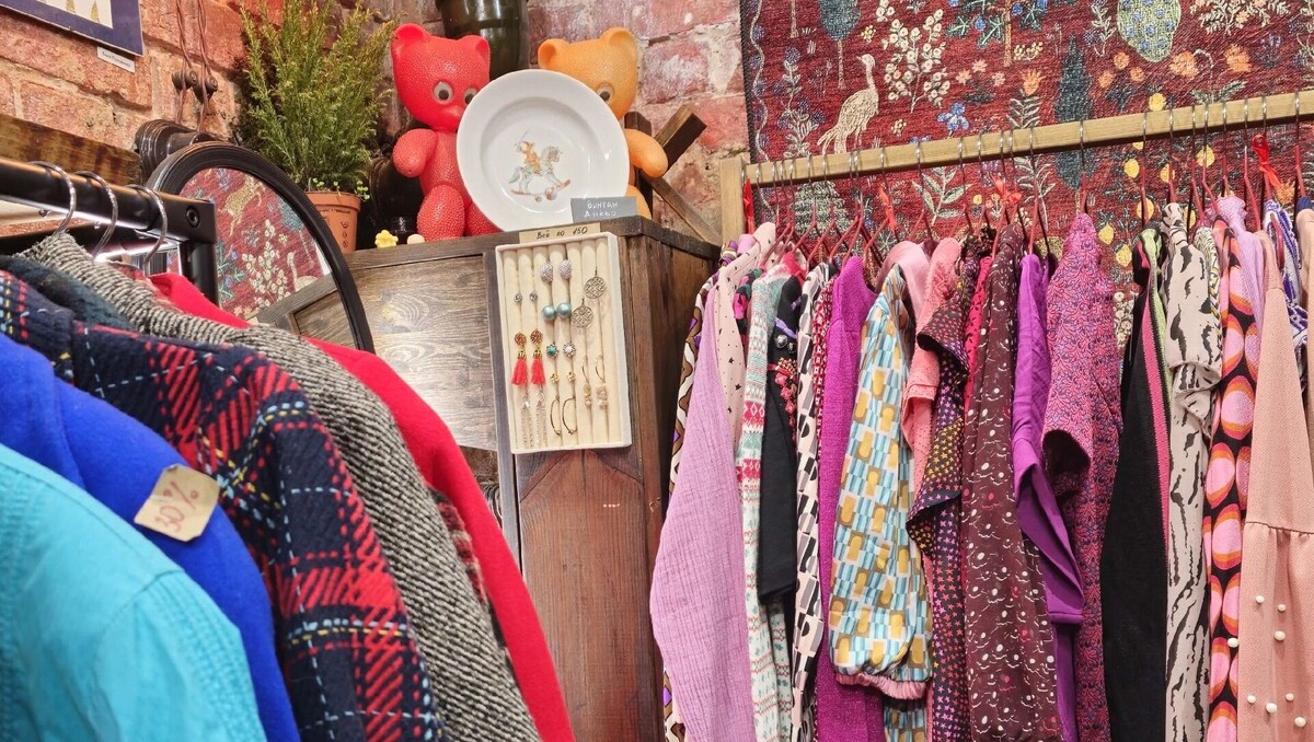    Кто ходит в нижегородские секонд-хенды и что там покупают   newsnn.ru