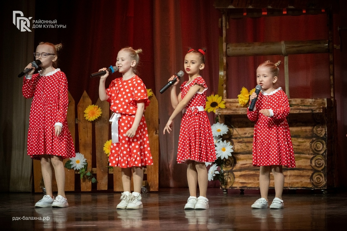 Самые юные артисты "Улыбки".