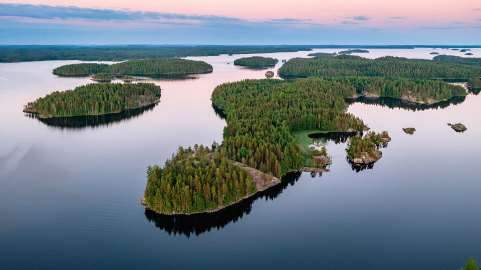 Digital detox travel: мес­та, где офи­ци­аль­но за­пре­щен Wi-Fi — и ту­да вы­стра­ива­ет­ся очередь