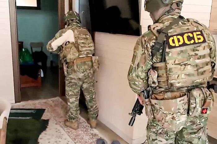 «Работал» на врага: В администрации Мариуполя выявили предателя, сливавшего данные ВСУ