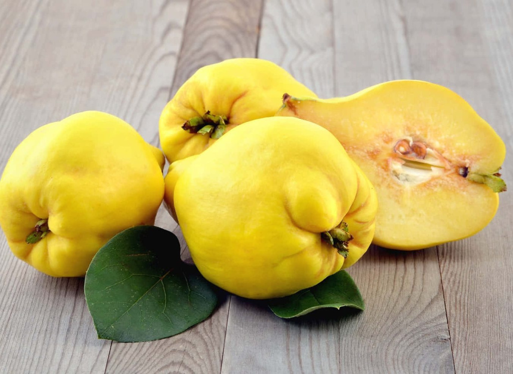 Айва. Источник: Яндекс.картинки