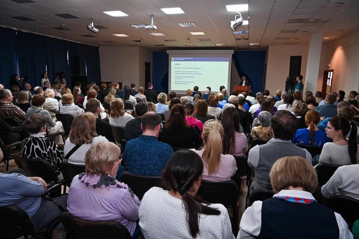    Встреча главы Карелии Артура Парфенчикова с жителями Кондопожского района. Фото: «Республика» / Оксана Кудряшова