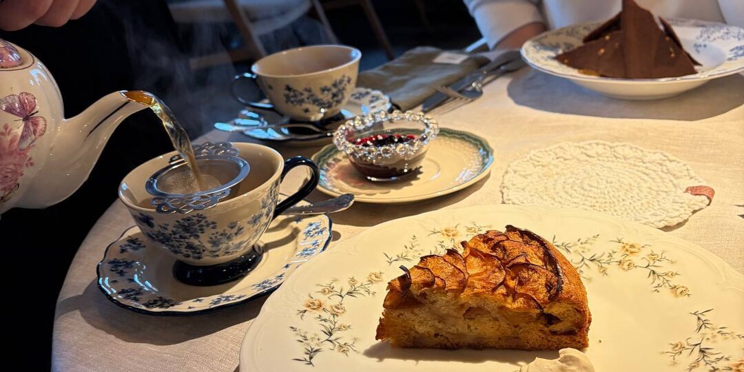 Почему «Родня» Михалкова побеждает «Медиатора»