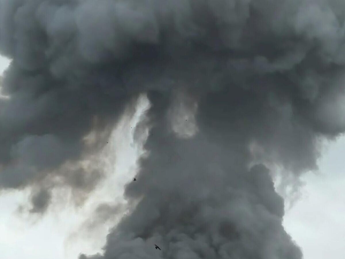    Взрыв на складе с пиротехникой во Владикавказе | © @ossetiafb