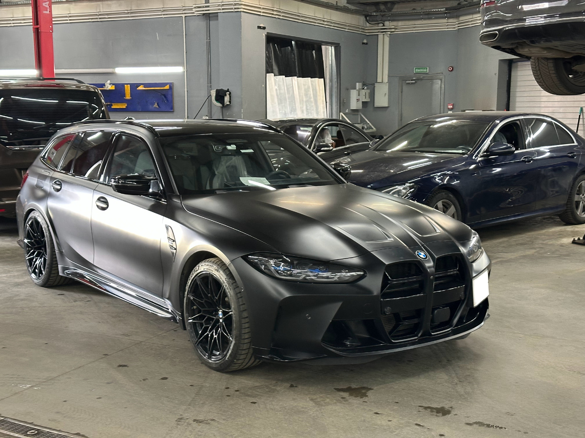 Для кузовных работ у нас оборудован отдельный бокс с особыми условиями для идеального результата. 