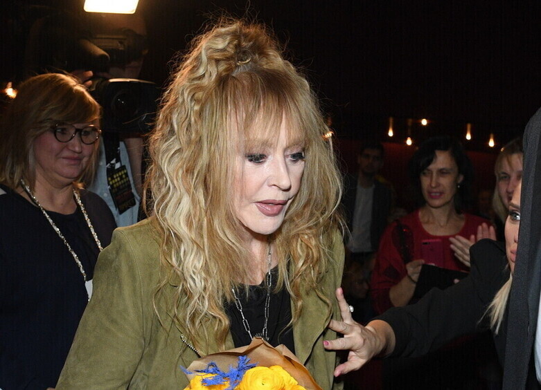     Алла Пугачева