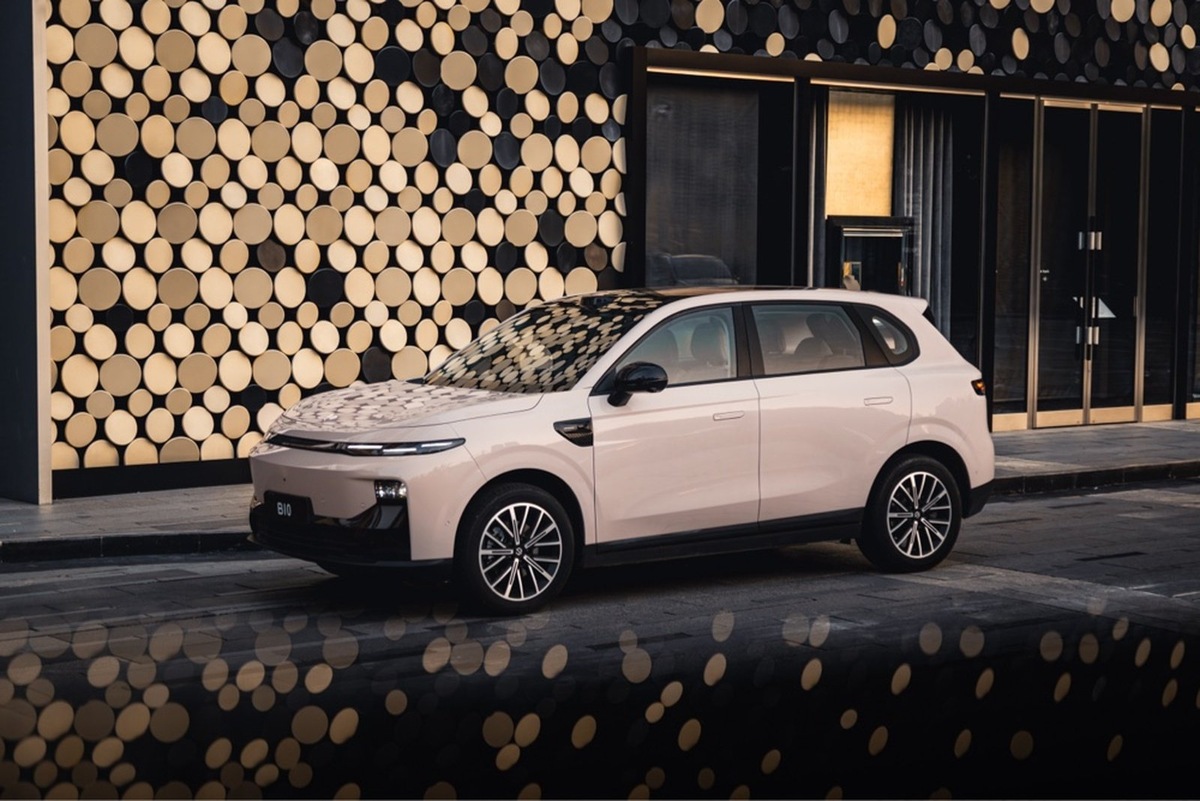    Следующий электрокар Opel может быть создан на базе модели Leapmotor B10