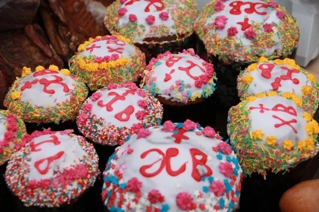    Сколько человек в России будут праздновать Пасху в 2026 году?