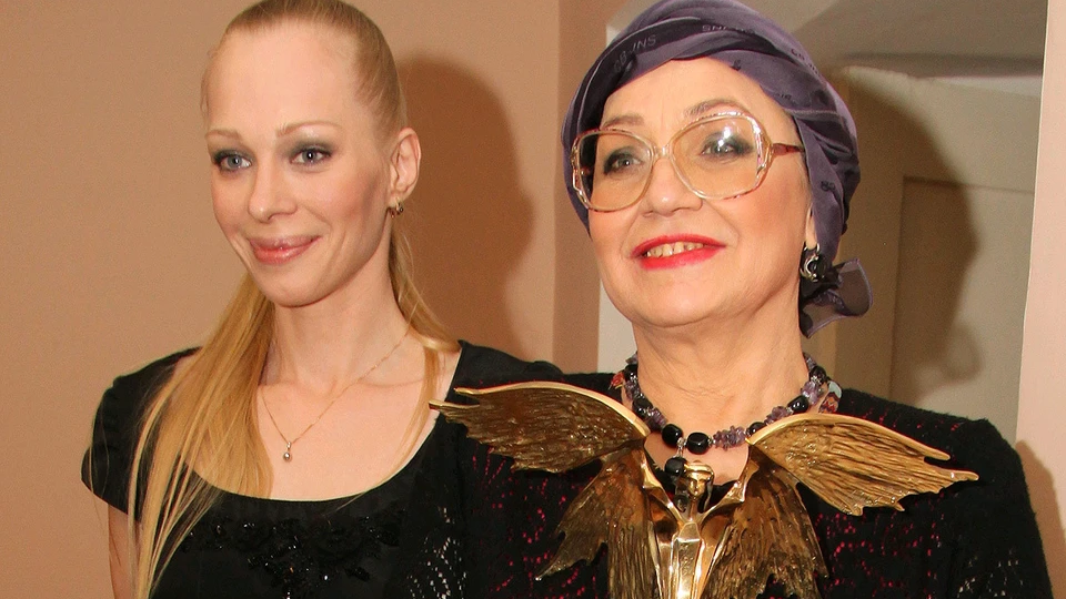 Она «заказала» собственное похищение ради $30 000. А мать, Нина Русланова, плакала и просила в суде не губить ей жизнь