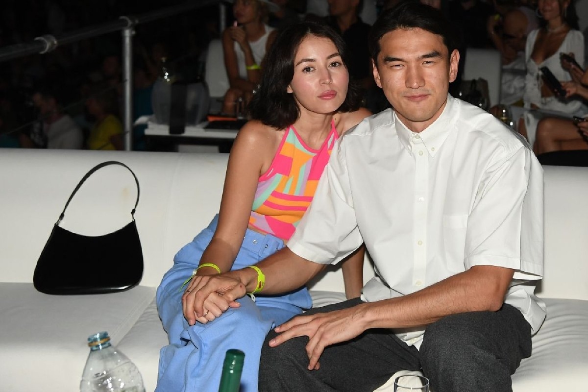    Нурлан Сабуров с женой Дианой (Фото: РИА Новости/Екатерина Чеснокова)