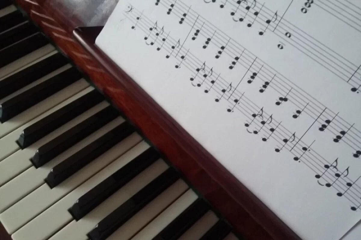    Афиша на 11 и 12 апреля.