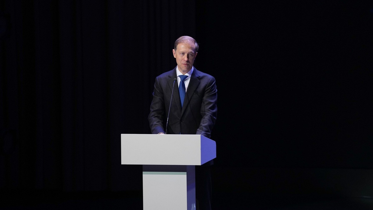 Денис Мантуров, первый вице премьер Российской Федерации. Источник: Официальный сайт Правительства России.