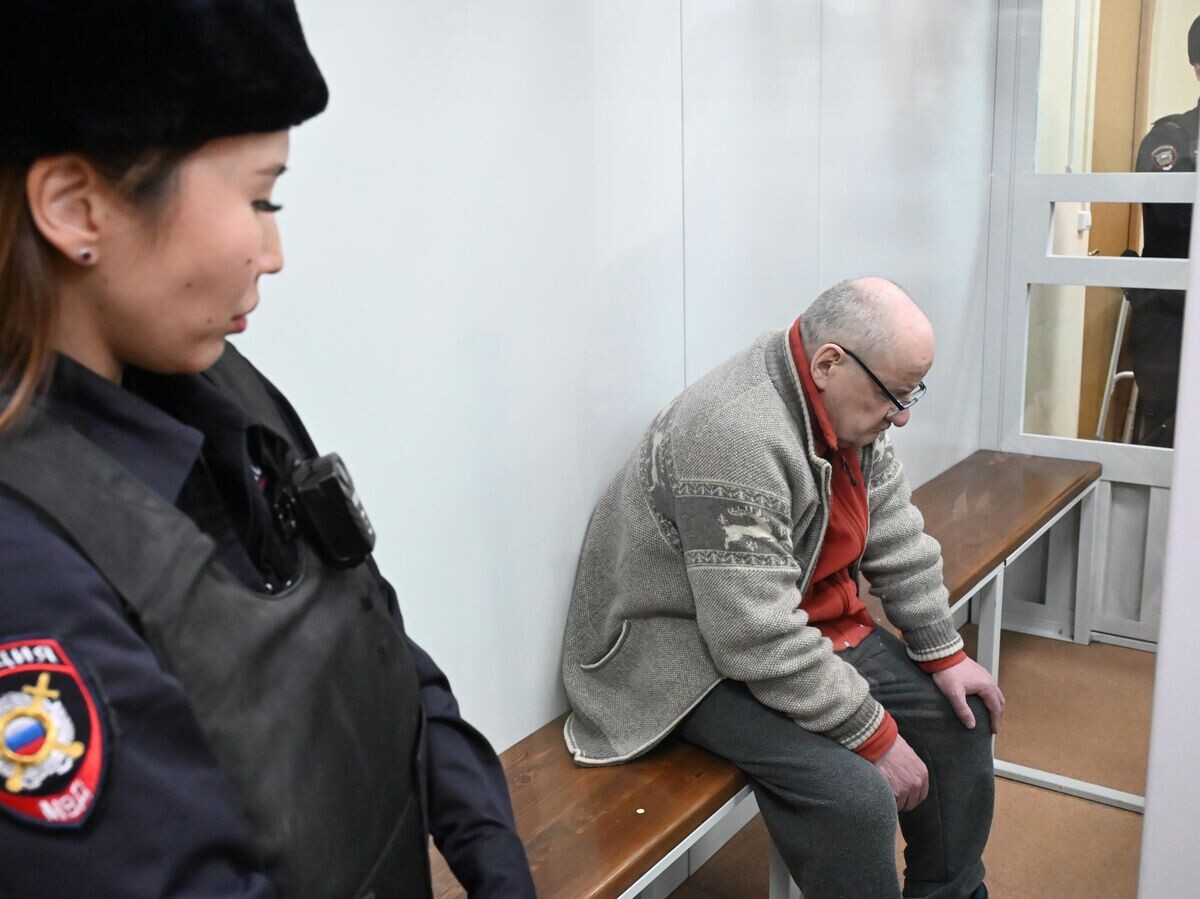    Бывший заместитель министра обороны РФ Павел Попов на заседании 235-го гарнизонного военного суда в Москве | © РИА Новости / Илья Питалев