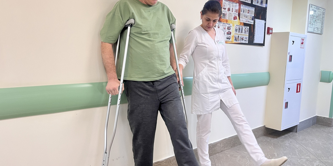 ЭНДОПРОТЕЗИРОВАНИЕ НА ФОНЕ САХАРНОГО ДИАБЕТА: СИНЕРГИЯ МУЛЬТИДИСЦИПЛИНАРНОЙ КОМАНДЫ КАК ЗАЛОГ УСПЕХА