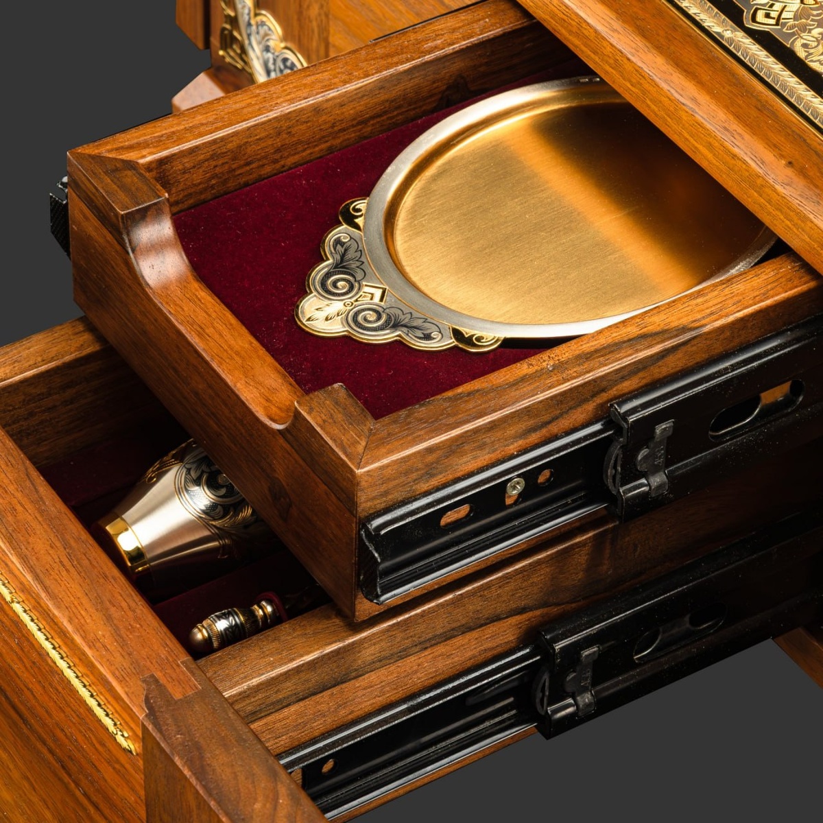 Мини-бар с шахматами "Гроссмейстер"Мини-бар с шахматами "Гроссмейстер"