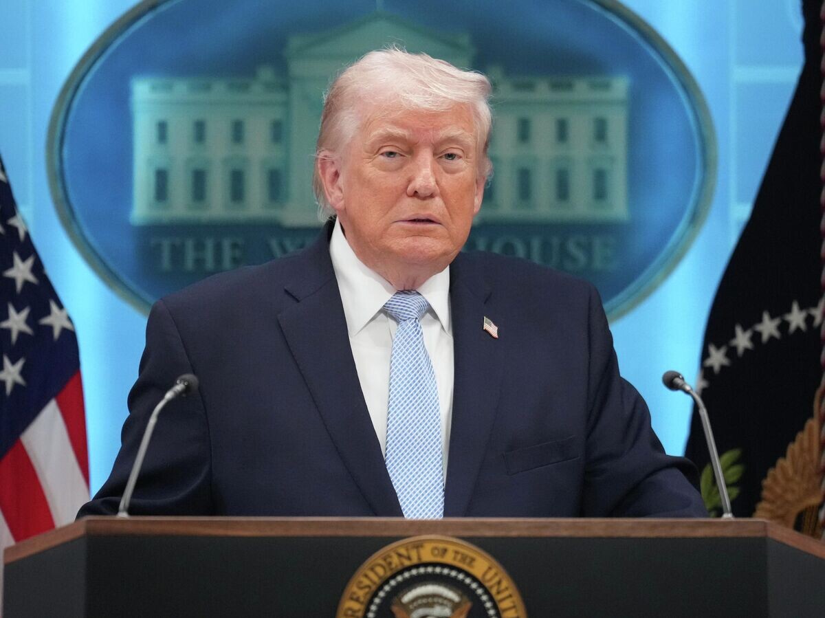    Президент США Дональд Трамп на пресс-конференции | © AP Photo / Mark Schiefelbein