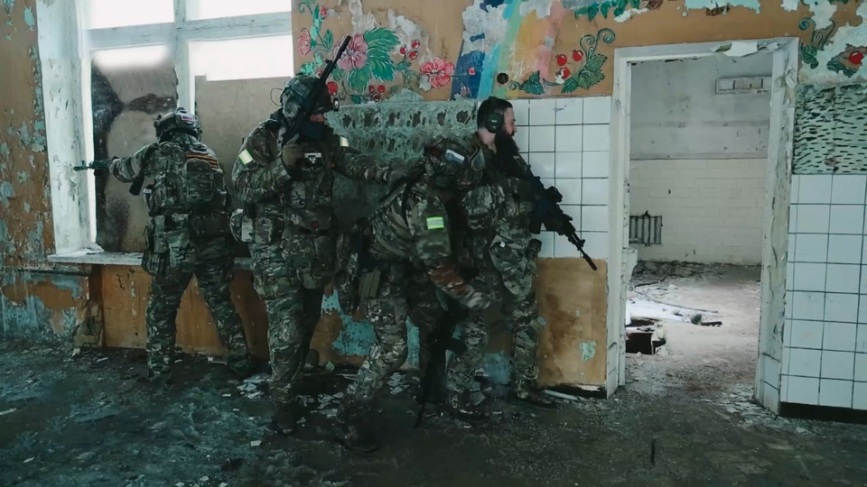 ФОТО: Кадр программы "СОВБЕЗ", РЕН ТВ