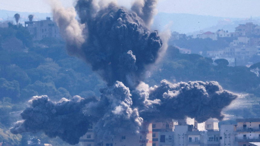    Фото: Reuters/Adnan Abidi