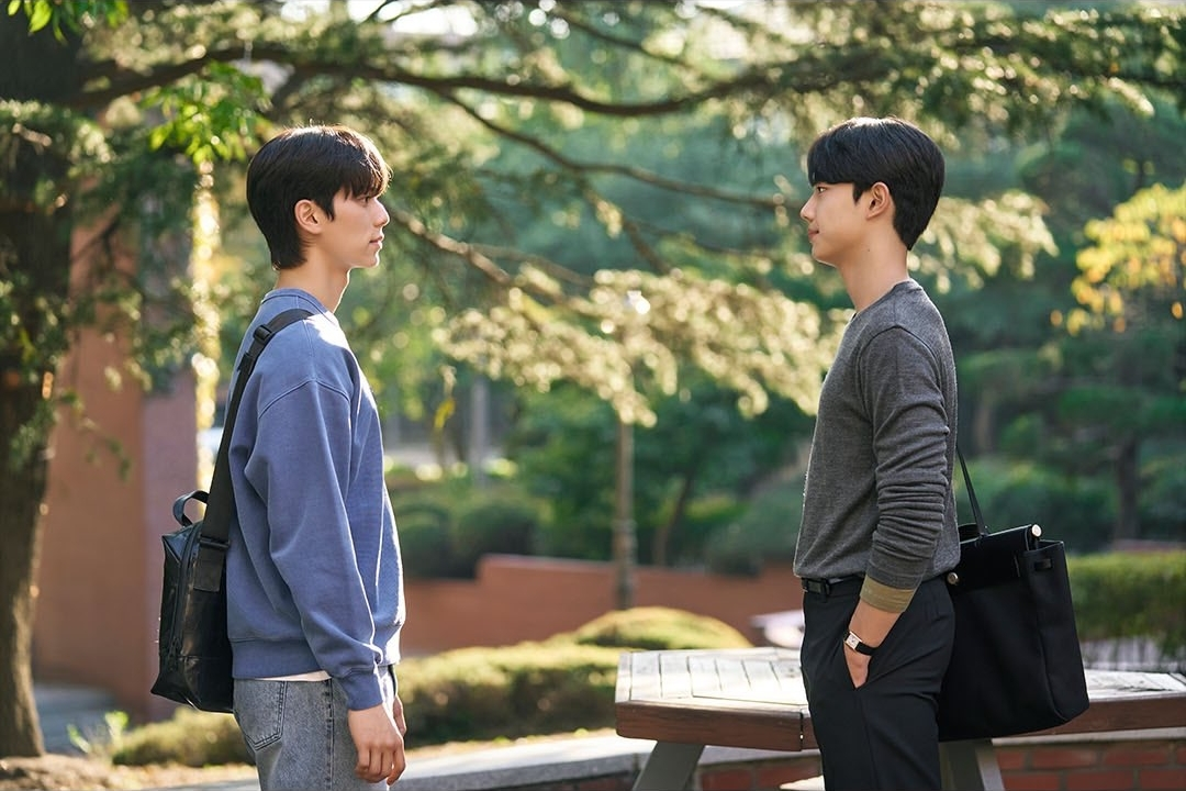 Дорама "Её мальчики" 2025