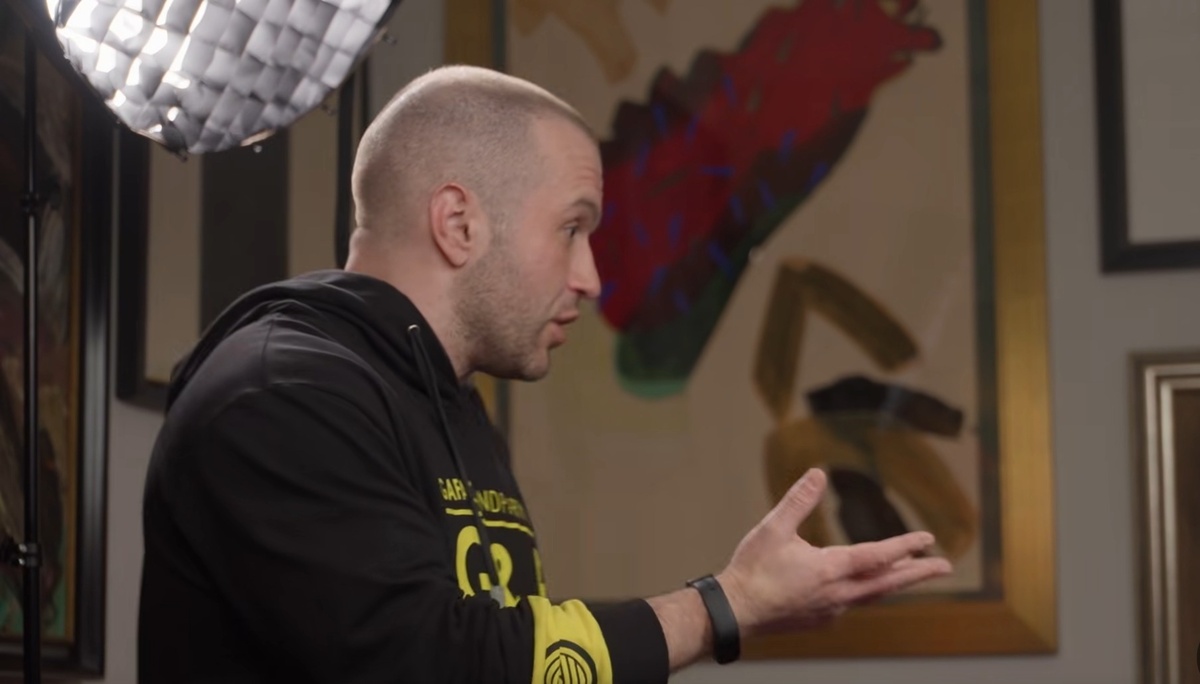    скриншот видео «Осторожно, Собчак!»