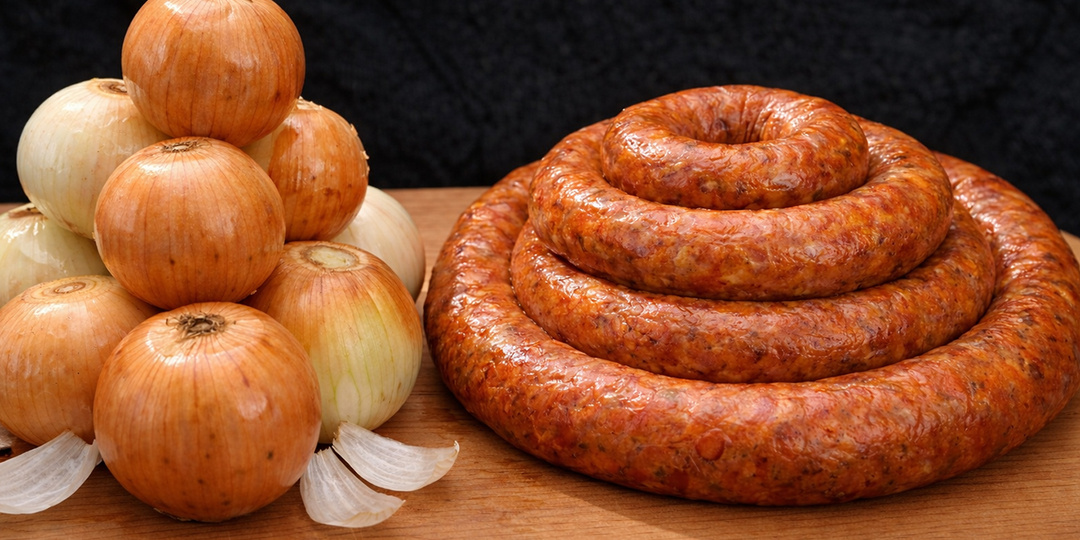 Колбаса из ЛУКА! Никто НЕ ВЕРИТ что там НЕТ МЯСА и САЛА! Дешёвый Простой Рецепт Колбасы из Лука!