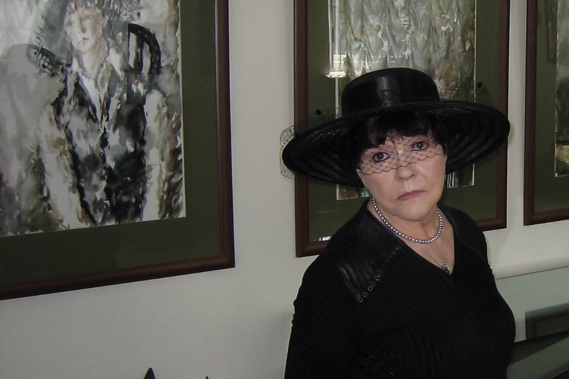 Белла Ахмадулина в Тарусе. 2007 год. Источник: Т. Алешка. / akhmadulina.ru📷
