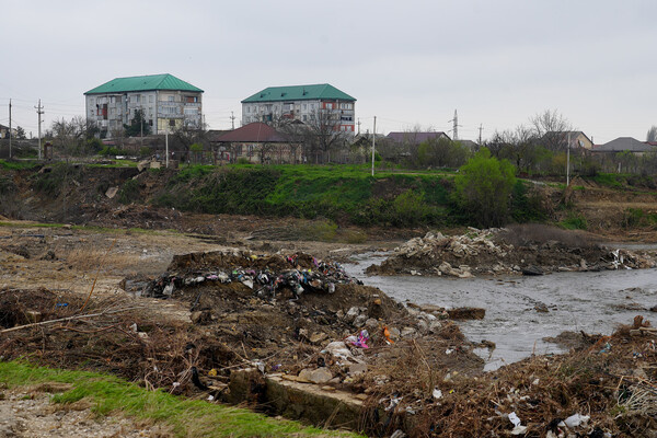 Поселок Мамедкала в Дербентском районе Дагестана после наводнения. 5 апреля поселок затопило после прорыва плотины на дамбе Геджухского водохранилища во время сильных ливней, 8 апреля 2026 года / Мария Марикян/РИА Новости   📷