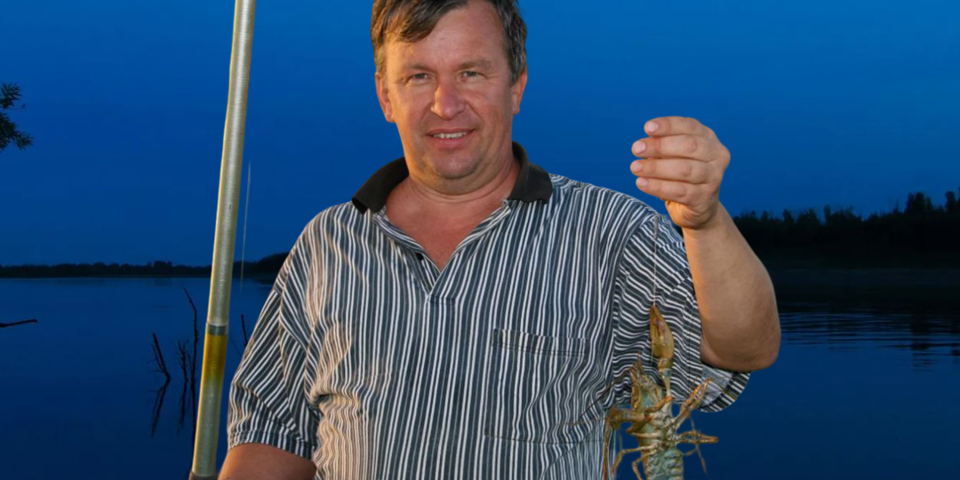 У Ленки первая ночь наедине с рыбаком не задалась: сварил уху, съел и уснул, а утром странности продолжились