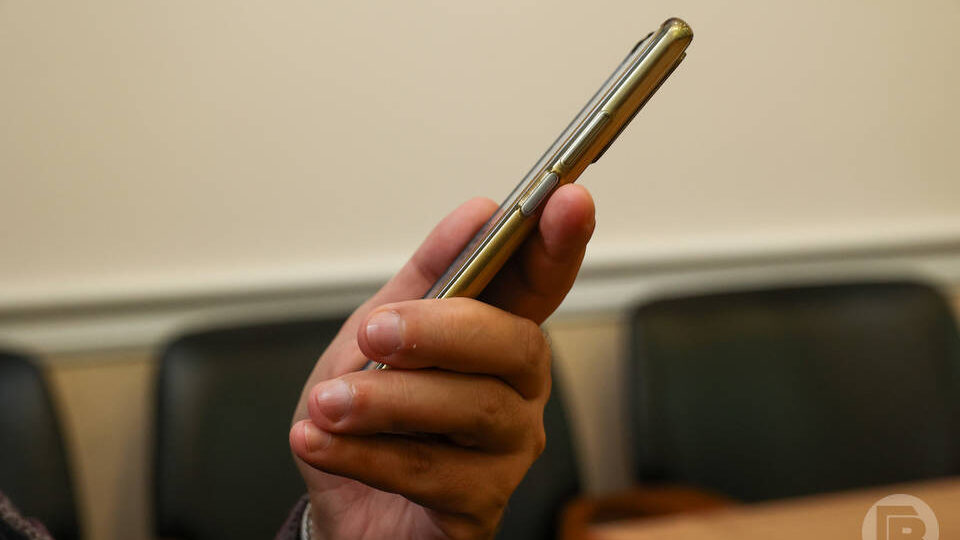 Владельцам Samsung в Волгограде грозит удаленная блокировка