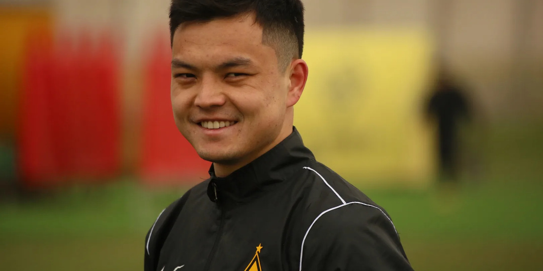 Футболист в семье юмористов: путь Гулжигита Алыкулова