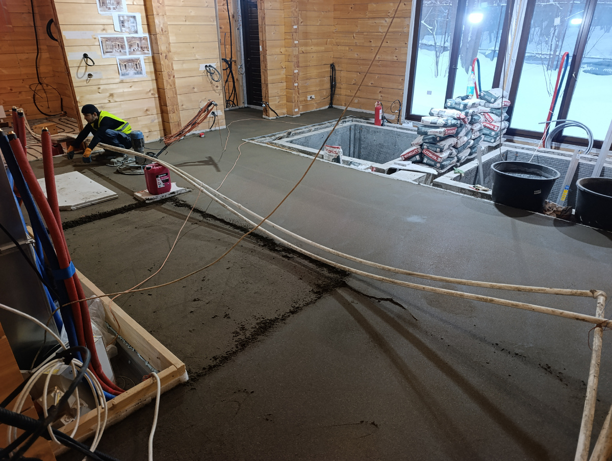 Устройство полусухой стяжки пола в Красногорске