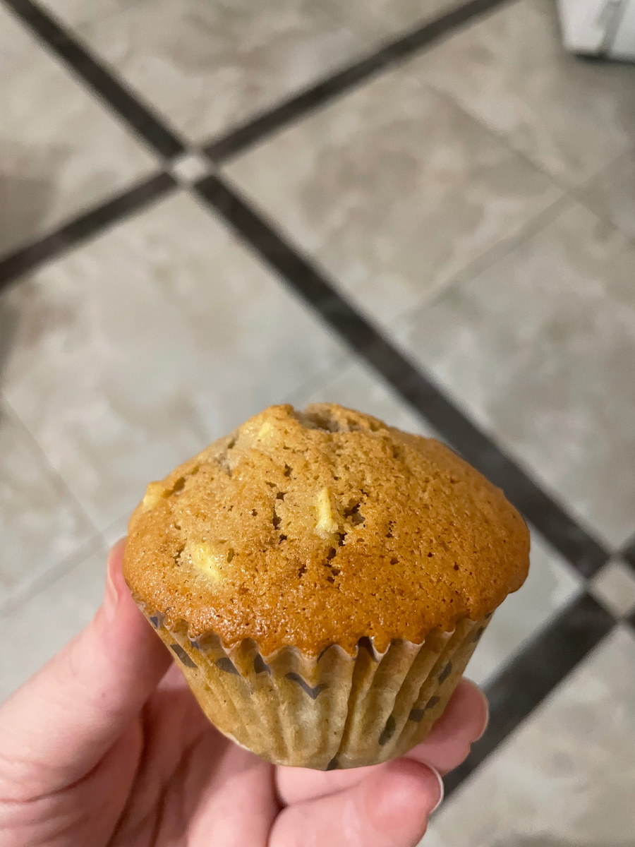 кексы с яблоками и корицей 