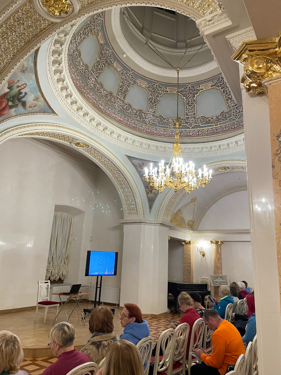 9 - 12 лет: Государственный музей истории религии, Музей истории денег, Музей-квартира Н. А. Римского-Корсакова, Центральный музей связи имени А.С. Попова, Государственный Эрмитаж