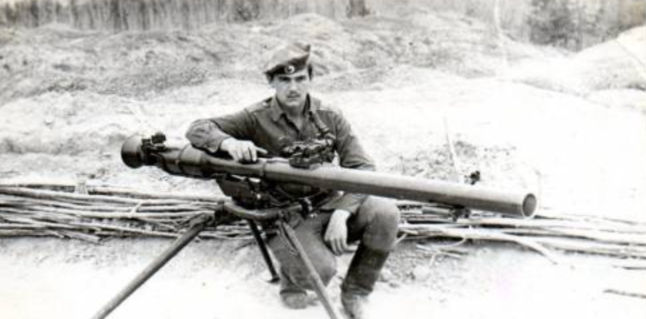 "Пришлось в одиночку прикрывать всю группу - подносить припасы, заряжать орудие и стрелять": пограничник о службе в ММГ Талукан в ДРА