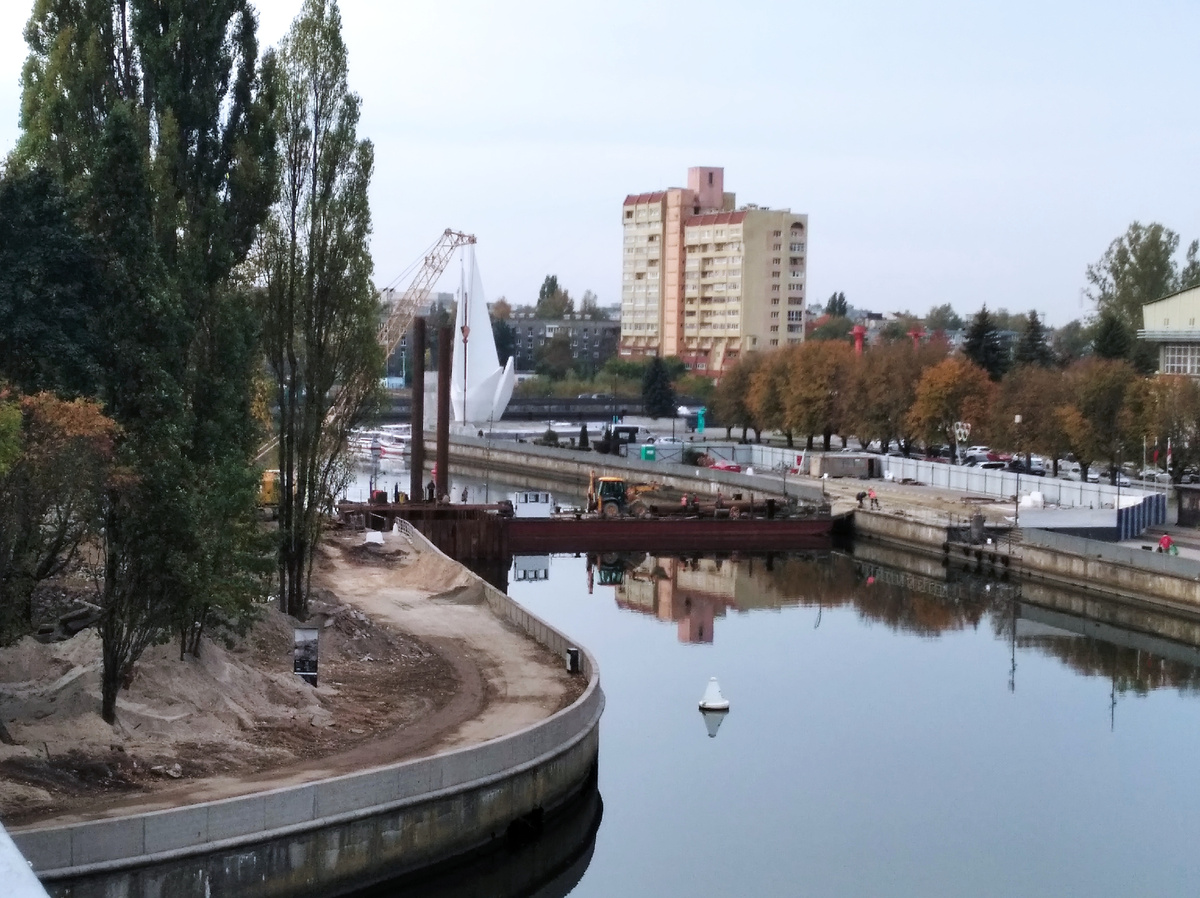 Понтон, кессон и опоры. Листайте