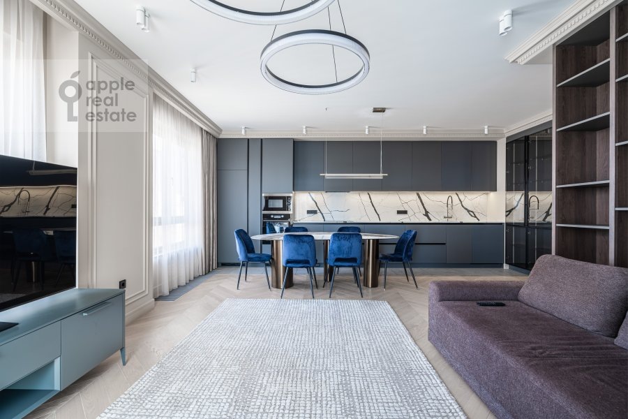 Академика Павлова 28