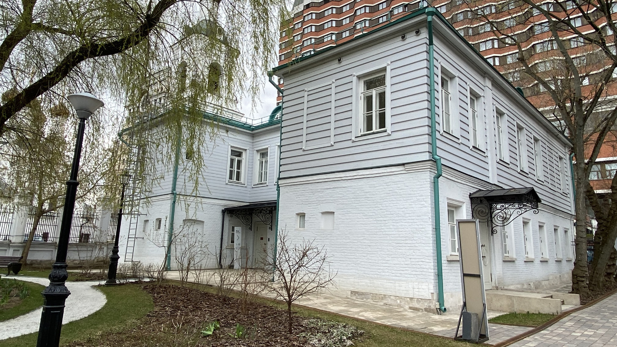 Дом, где родились Павел и Сергей Третьяковы (1-й Голутвинский переулок, 16)