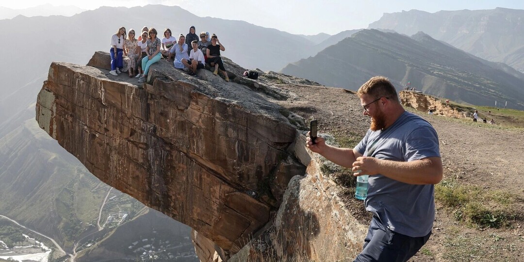 Майские под вопросом: в Дагестане наводнение, а другие горы дороже. Что делать?