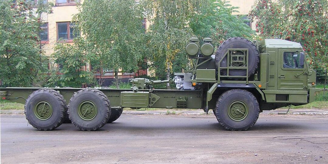 База для нового «Урагана»: что скрывает шасси БАЗ-69092 и почему оно стало незаменимым