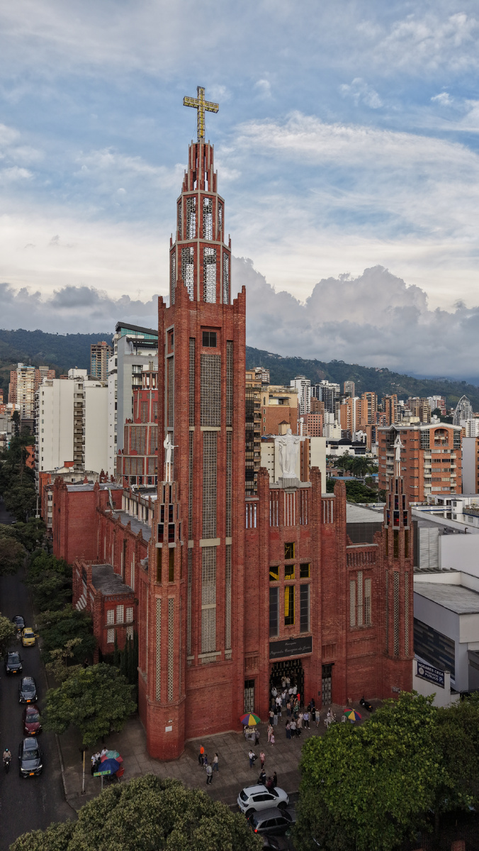 Parroquia Sagrado Corazón de Jesús, Bucaramanga, Colombia